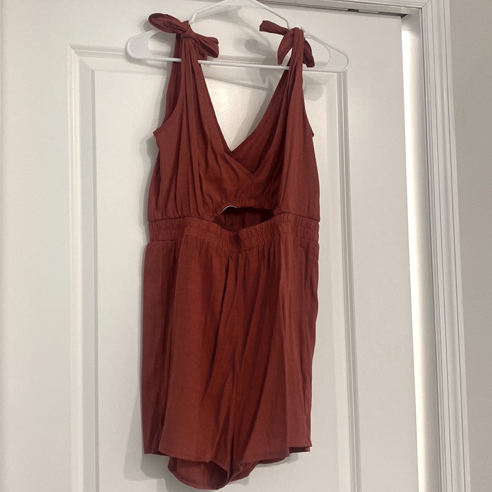 Shein brand new cut out romper size L